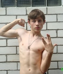 young men 59628a8e32b65.jpg