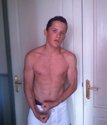 young men 59628ad7636b2.jpg