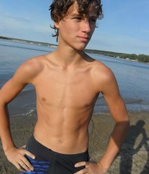 young men 59628b4d2a7bc.jpg