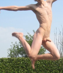 blond boy 598facc1edc68.jpg