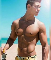 guys4gays 59d6dd7d1fe81.jpg