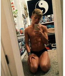 guys4gays 59d6dd8689407.jpg