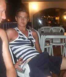 guys4gays 59d6dda9dd5e1.jpg