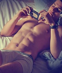 guys4gays 59d6ddc0d184f.jpg