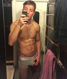 guys4gays 59d6ddcfa352c.jpg