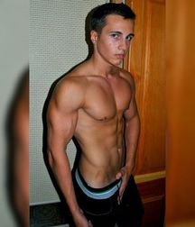 guys4gays 59d6de22431eb.jpg
