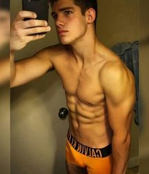 guys4gays 59d6de244fe50.jpg