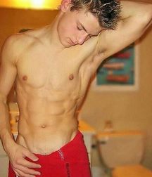guys4gays 59d6de3d49533.jpg