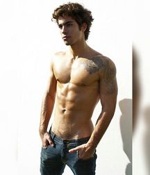 guys4gays 59d6de4493ce5.jpg