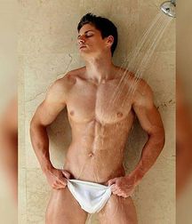 guys4gays 59d6de4b8aada.jpg