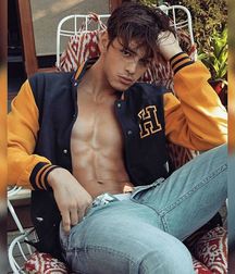 guys4gays 59d6de81652b0.jpg
