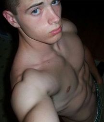 guys4gays 59d6de84051f3.jpg