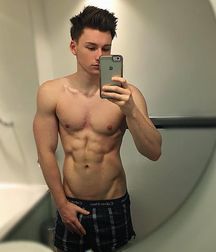 guys4gays 59d6de8f8124d.jpg