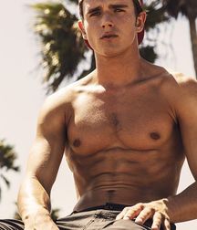 guys4gays 59d6de9a55c34.jpg