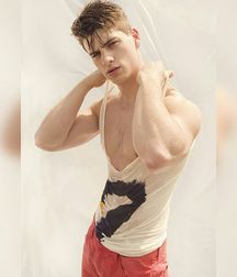 guys4gays 59d6de9c2ac8b.jpg