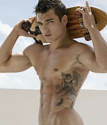 guys4gays 59d6deafb0007.jpg
