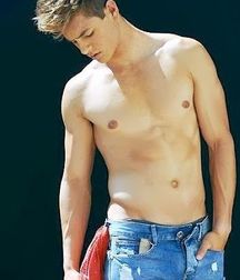 guys4gays 59d6deb35b28c.jpg