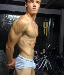 guys4gays 59d6deb7cf500.jpg