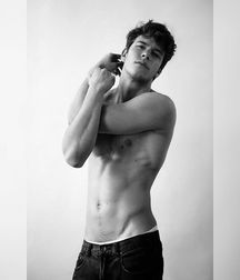 guys4gays 59d6decf1e8ee.jpg