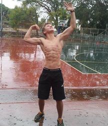 guys4gays 59d6def8996dc.jpg