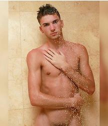 guys4gays 59d6df061f693.jpg