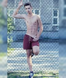 guys4gays 59d6df23b3eb8.jpg