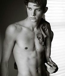 guys4gays 59d6df27689a5.jpg