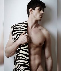 guys4gays 59d6df3625196.jpg