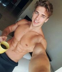 guys4gays 59d6df491a8e3.jpg