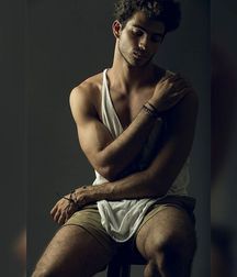 guys4gays 59d6df6223a2d.jpg