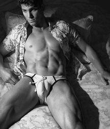 guys4gays 59d6df6f657c2.jpg