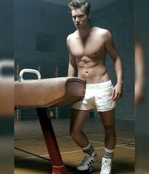 guys4gays 59d6df82ae974.jpg