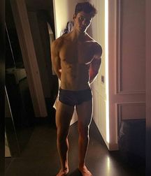 guys4gays 59d6df94f2089.jpg