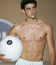 guys4gays 59d6dfad91238.jpg