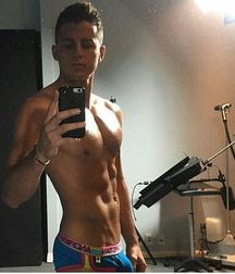 guys4gays 59d6dfdd4015e.jpg