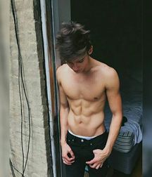 guys4gays 59d6dfefabe3b.jpg