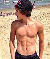 dark haired twink 59dc19b4d73d0.jpg