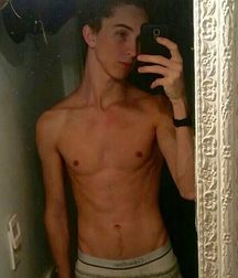 dark haired twink 59dc19d13279a.jpg