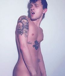 dark haired twink 59dc19de5d066.jpg