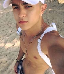 dark haired twink 59dc19df4f414.jpg