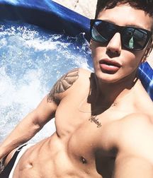 dark haired twink 59dc19e9734c2.jpg