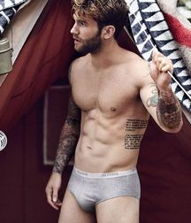dark haired twink 59dc1a233aadd.jpg