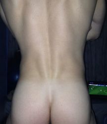 dark haired twink 59dc1a584d3d7.jpg