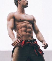 hotnwild 59dc1abb740cd.jpg