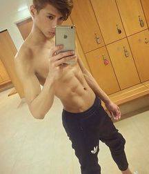 modelsboys 59e00afee0c72.jpg