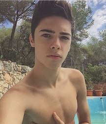 modelsboys 59e00b04a09cd.jpg