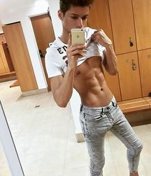 modelsboys 59e00b3c9d8ee.jpg