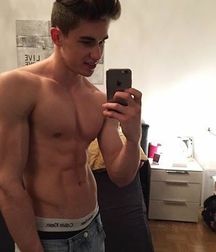 modelsboys 59e00b4c89803.jpg