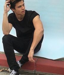 modelsboys 59e00b7638377.jpg