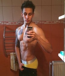 modelsboys 59e00b87a8533.jpg